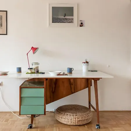 Apartamento Retro Chic Studio In Trnovo *